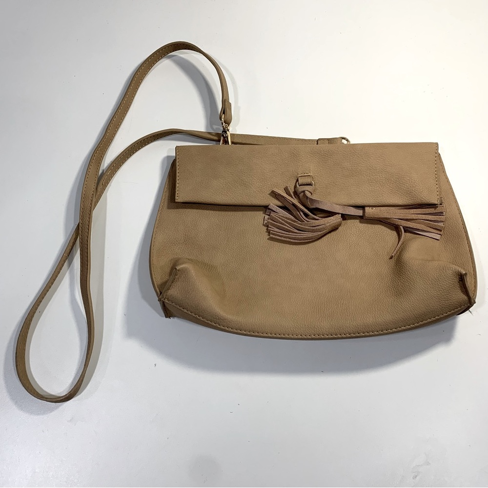 Anthropologie Women’s Crossbody Shoulder Bag Tan Beige Tasseled Snap Closure